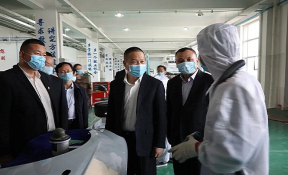 卢跃东调研民族宗教工作