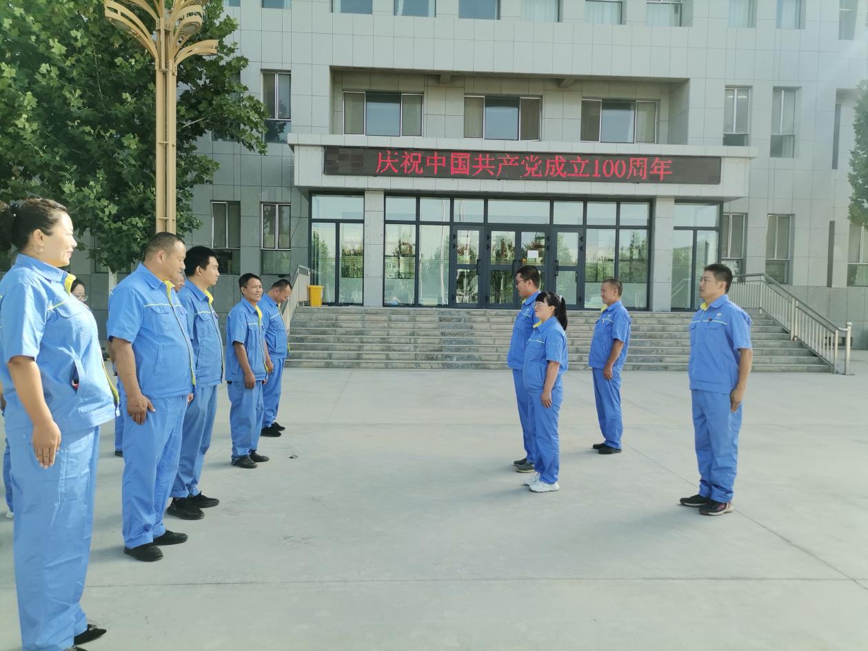 思想政治受洗礼 坚守初心担使命