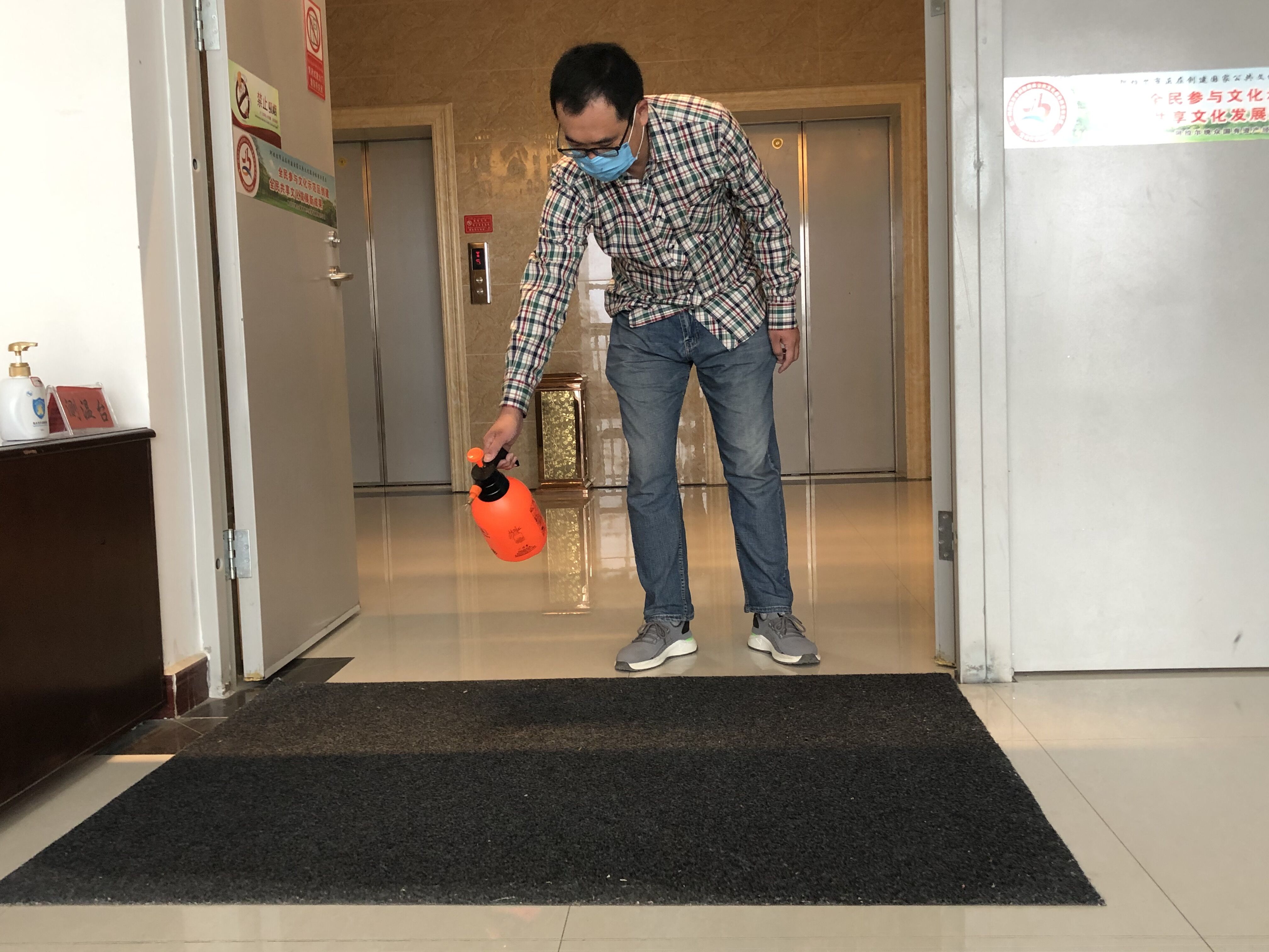 打赢疫情防控阻击战，统众公司坚持在行动   