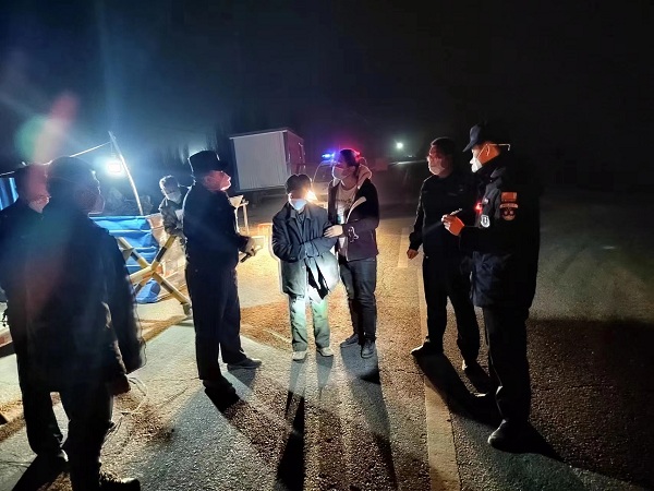 人民警察为人民 深夜救助暖人心