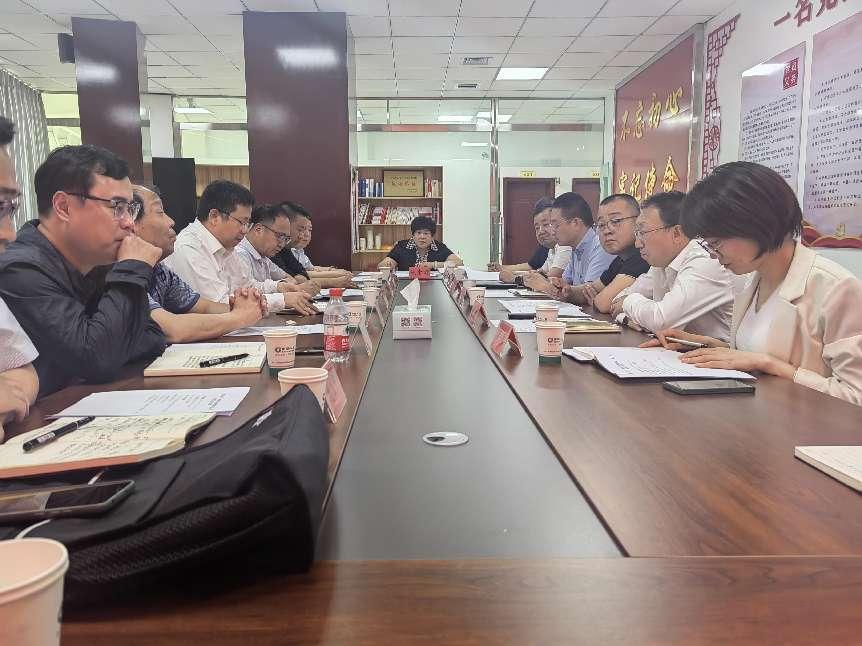 师市国资委召开浙江省第十一批国有企业援疆干部人才座谈会