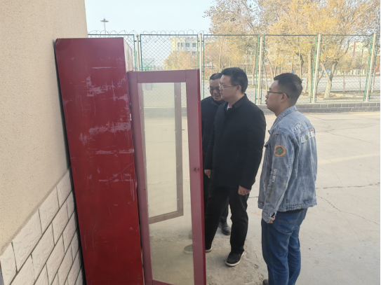 二团团党委副书记、团长实地调研检查安全生产工作