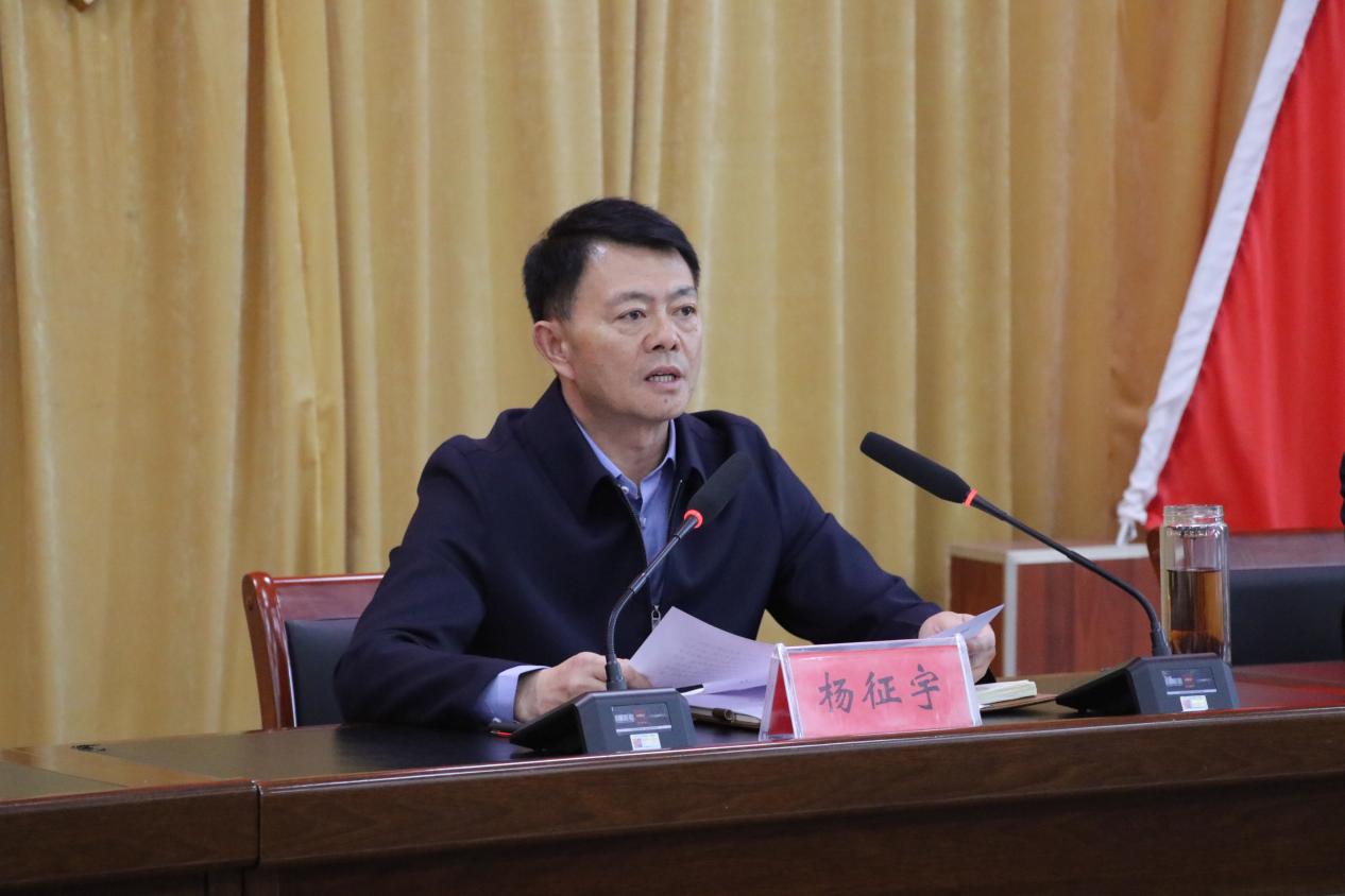 八团塔门镇召开冬季法治大培训