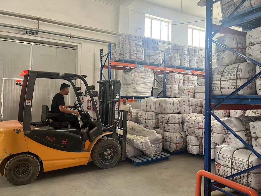 师市应急管理局联合师市发改委紧急调拨防汛物资 全力保障师市安全度汛