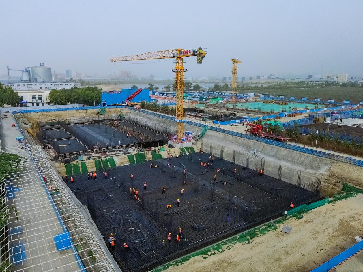 聚力攻坚黄金期  水润民生加速度——阿拉尔绿海水厂提标改造工程项目“加速跑”