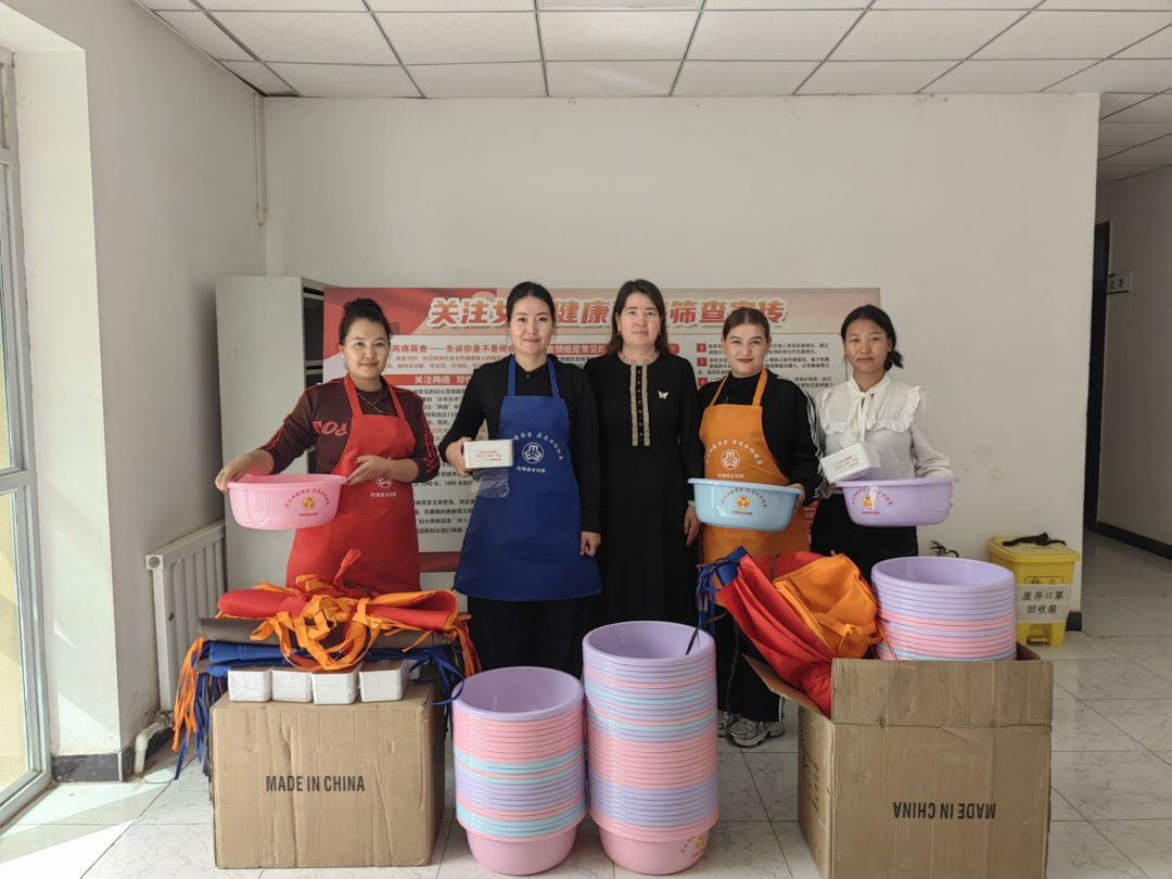 托喀依乡开展“两癌筛查”宣传活动