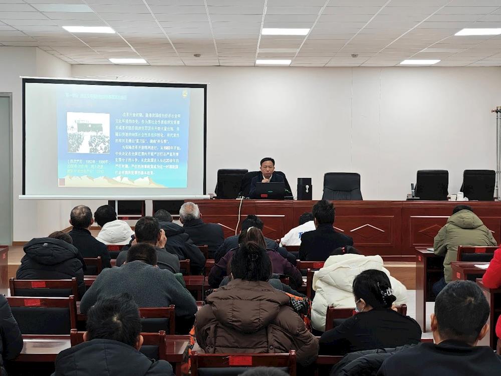 法治宣讲进团场 扫黑除恶护民生——第一师中级人民法院刑庭庭长康常荣深入团场宣讲《反有组织犯罪法》