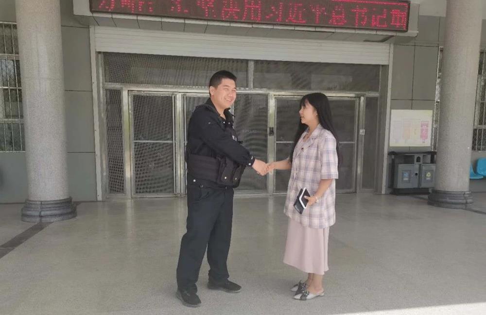 e085247617b34da9bfdbd728b817be5b.jpg