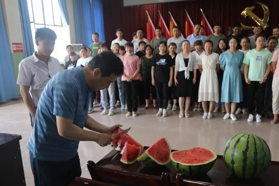 7dccd18c03f84f75bd7e657a2e780b51.jpg 7dccd18c03f84f75bd7e657a2e780b51.jpg