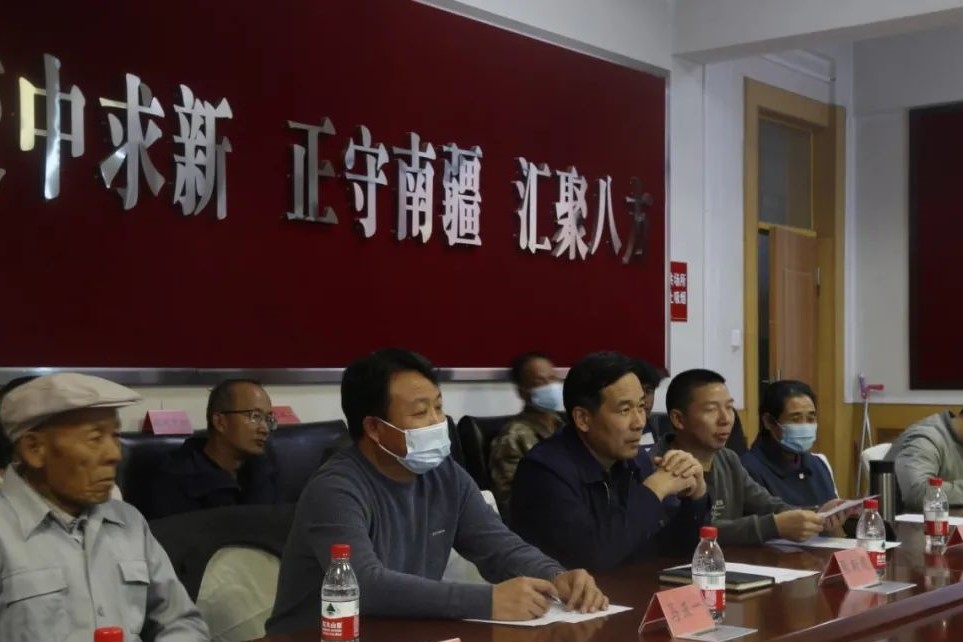 41cef0dfb469414aab6dbcdd32b2ccb6.jpg 41cef0dfb469414aab6dbcdd32b2ccb6.jpg