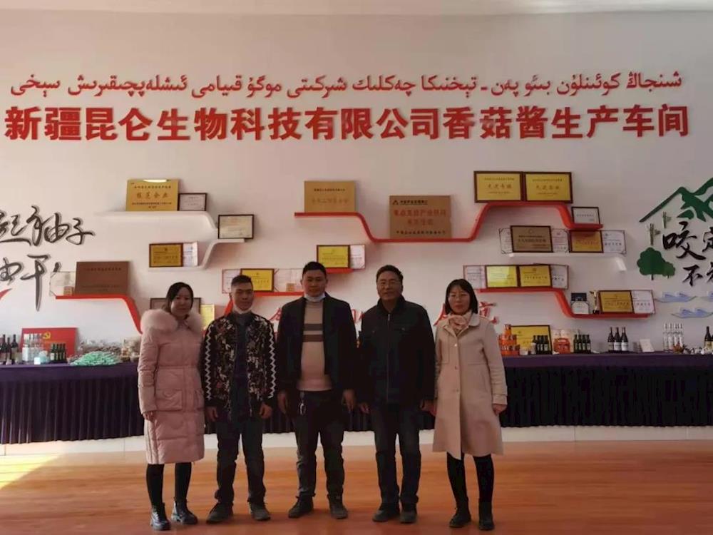 0c1f926ebc1345eebfb83b66fb46ee9c.jpg 0c1f926ebc1345eebfb83b66fb46ee9c.jpg