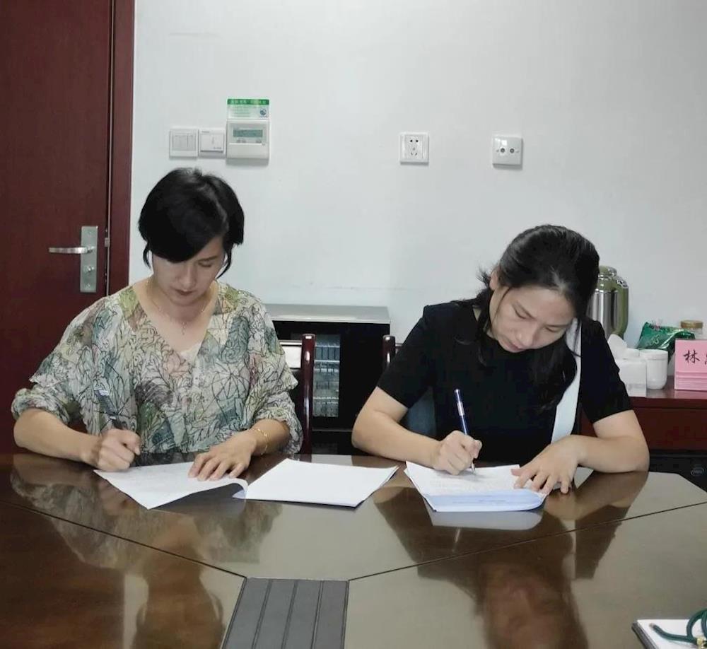 f12286e9a89b478b8e2e3b6159035107.jpg f12286e9a89b478b8e2e3b6159035107.jpg