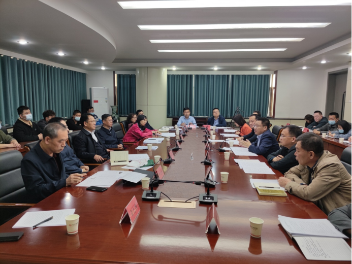 兵团财政局党组副书记、局长渠慎俭 一行来师市调研