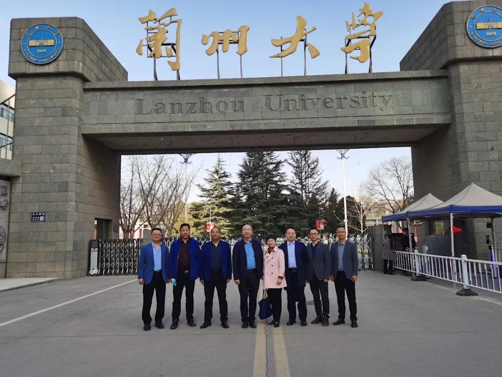 ce9d11efbf05461298208c52c335a498.jpg