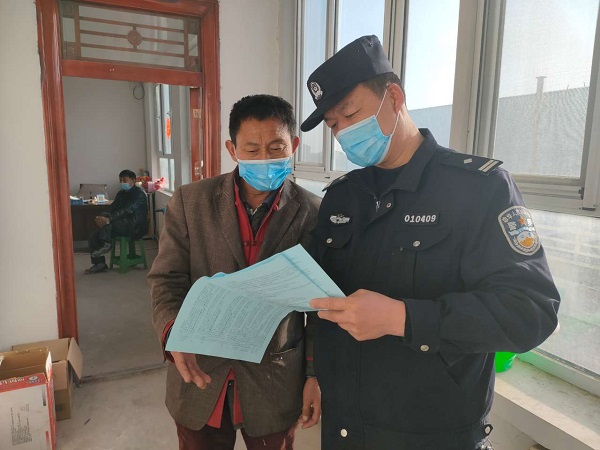 三项举措开展“百万警进千万家”活动