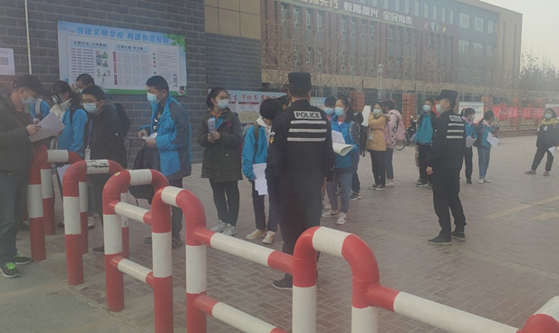 师市公安机关全力确保春季开学秩序安全良好