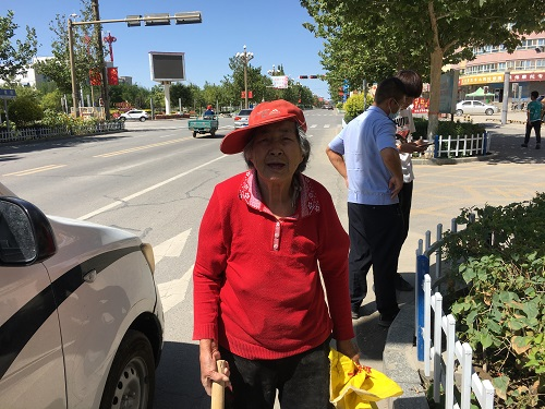一枝一叶暖民心&nbsp;件件小事显担当