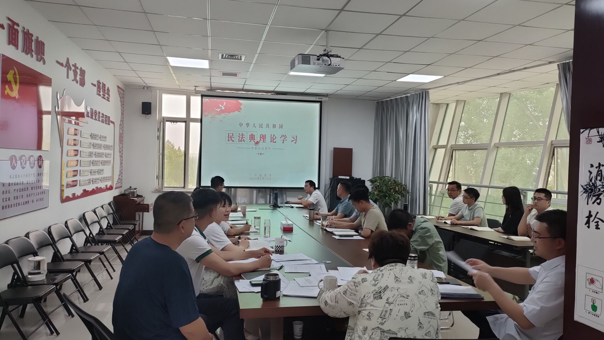 美好生活·民法典相伴  ——做法治思想的传播者