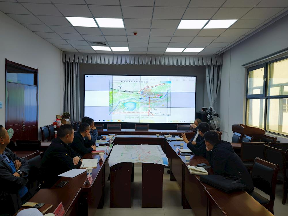 第一师阿拉尔市召开库车至阿拉尔铁路 项目可行性研究报告修编研讨会