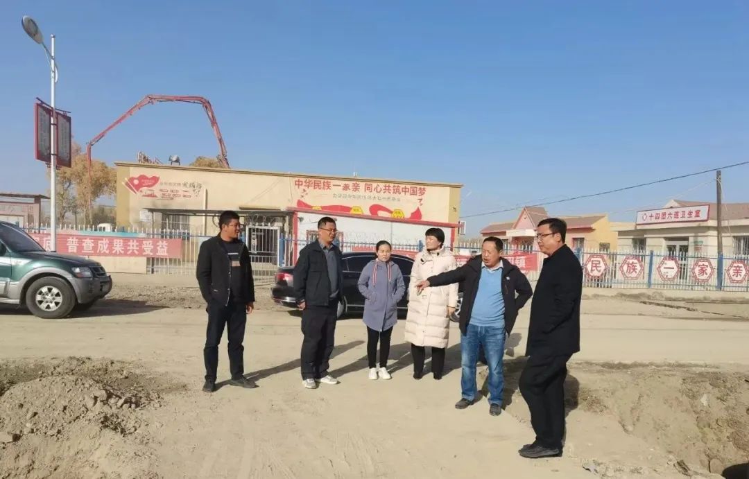 师市应急管理局党委书记、局长王玉华一行来十四团督导安全生产工作