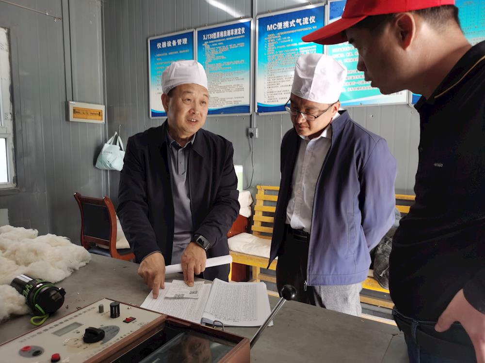 师市市场监管局开展棉花加工企业检查指导工作