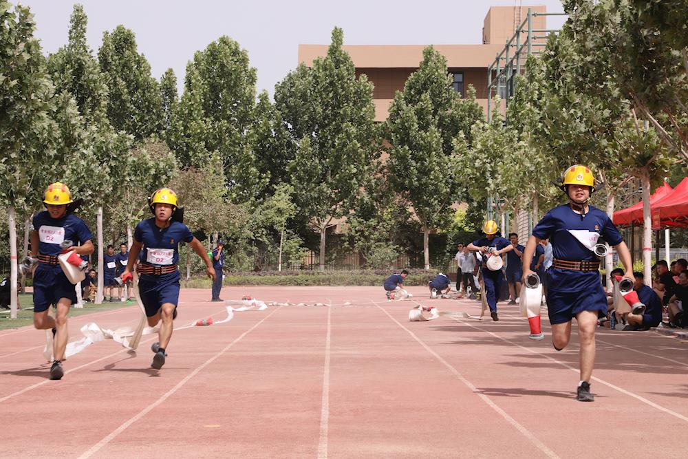 砺剑强能 守护安全！第一师阿拉尔市第四届应急救援技能大比武暨“安康杯”竞赛火热开赛！