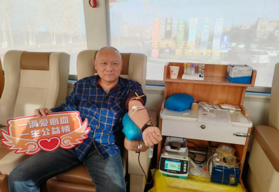 三十次热血奔赴  万毫升大爱续航 ——记一位老献血者的暖心坚守